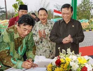 SPEECHES/CEREMONIALS | SAMBUTAN/SEREMONIAL